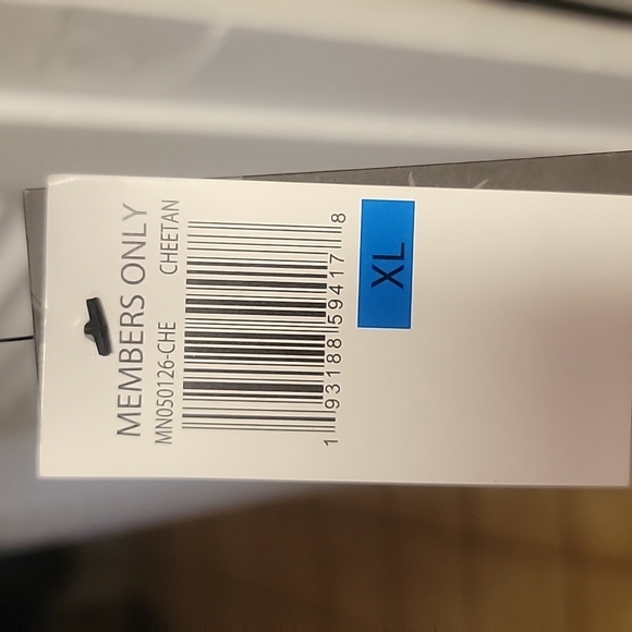 JACKET - Picture 3 of 3